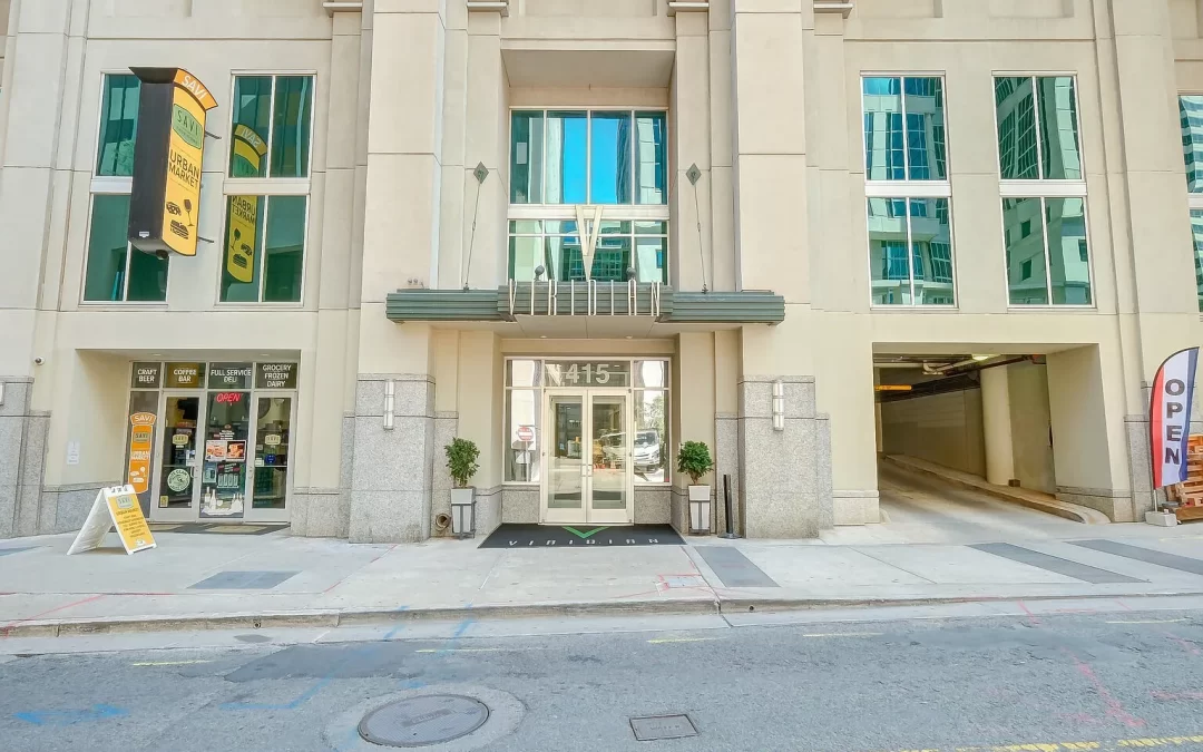 415 Church St APT 1707, Nashville, TN 37219