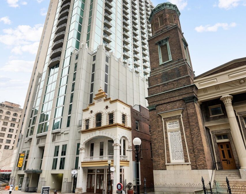 415 Church St #1001, Nashville, TN 37219