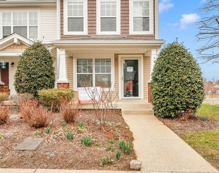 548 Flintlock Ct, Nashville, TN 37217