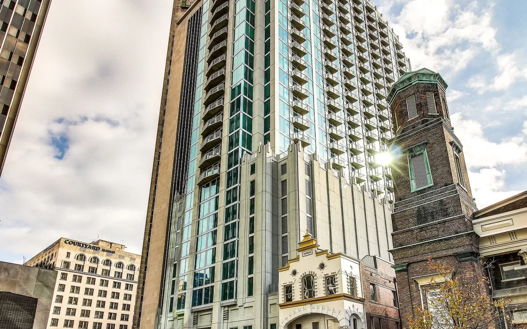 415 Church St APT 1301, Nashville, TN 37219