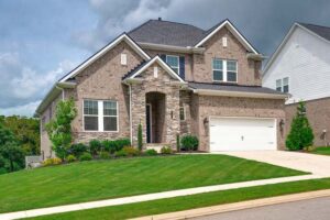laundry room, Nashville homes for sale in neighborhoods with easy access to highways, Nashville homes for sale with a finished basement under $300,000,