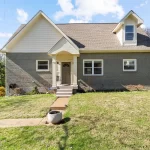 Nashville homes for sale with a first-floor laundry room, Nashville homes for sale in neighborhoods with easy access to highways, Nashville homes for sale with a finished basement under $300,000,