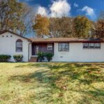 Nashville homes for sale with a screened-in pool, Nashville homes for sale with a Jacuzzi, Nashville homes for sale with a sauna, Nashville homes for sale with a steam room.