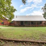 Nashville homes for sale in neighborhoods with community amenities, Nashville homes for sale with a first-floor master bedroom, Nashville homes for sale with a balcony, Nashville homes for sale with a covered porch under $200,000,