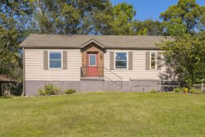 Nashville homes for sale with a workshop or shed, Nashville homes for sale with a bonus loft or attic space, Nashville homes for sale with a covered carport,
