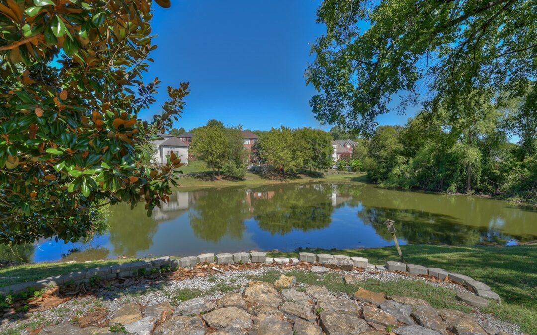 121 Stillwater Ct, Hendersonville, TN 37075