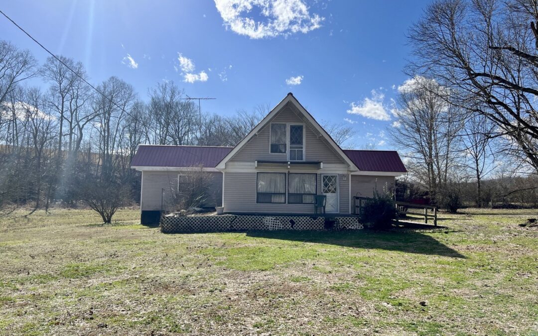 2906 New Dry Hollow Rd, Cumberland Furnace, TN 37051