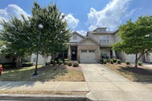 Nashville homes for sale in family-friendly neighborhoods, Nashville homes for sale with a fenced yard, Nashville homes for sale with hardwood floors, Nashville homes for sale with a fireplace under $200,000, Nashville homes for sale with a basement under $300,000