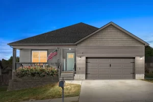 Nashville homes for sale in family-friendly neighborhoods, Nashville homes for sale with a fenced yard, Nashville homes for sale with hardwood floors, Nashville homes for sale with a fireplace under $200,000, Nashville homes for sale with a basement under $300,000