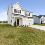 Condos for sale in Nashville with rooftop terrace. Affordable single-family homes for sale in Nashville, Nashville fixer-upper homes for sale under $200,000, Nashville condos for sale under $150,000, Townhouses for sale in Nashville under $250,000