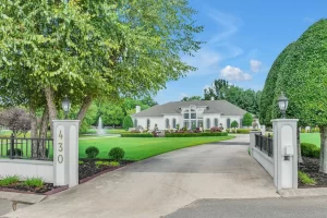 Nashville homes for sale with a finished basement under $300,000, Nashville homes for sale with a detached garage, Nashville homes for sale in gated communities, Nashville homes for sale with a mountain view, Nashville homes for sale with a river view, Nashville homes for sale with a pond