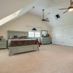 real estate agent near me,