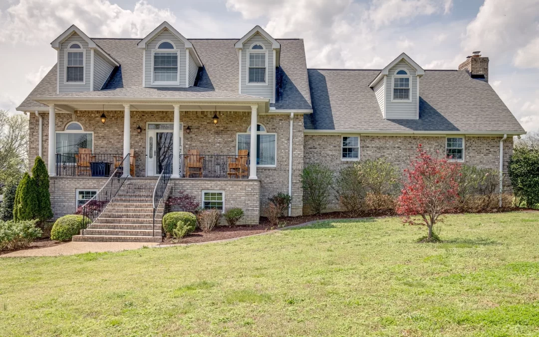318 Harsh Ln, Castalian Springs, TN 37031