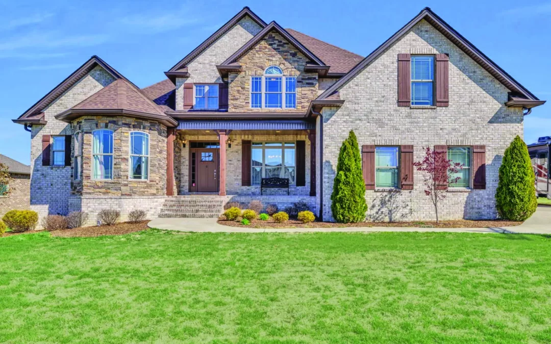 2111 London Ln, Greenbrier, TN 37073