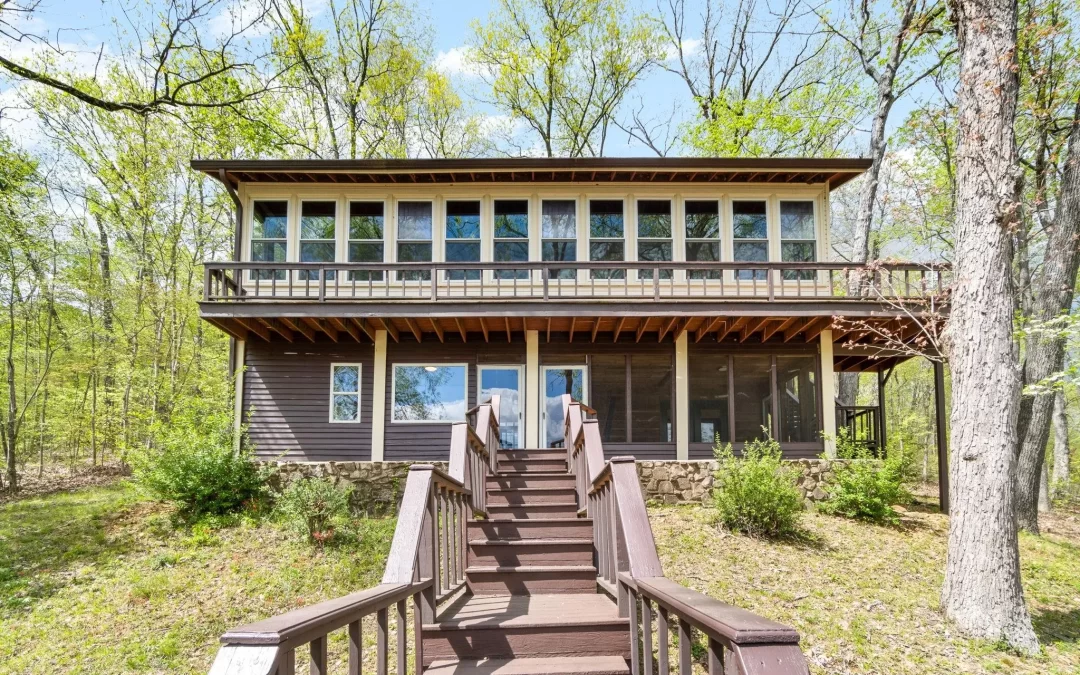 510 Harbor Dr, Bumpus Mills, TN 37028