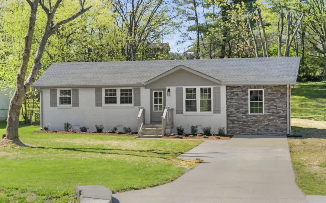 128 S Valley Rd, Hendersonville, TN 37075