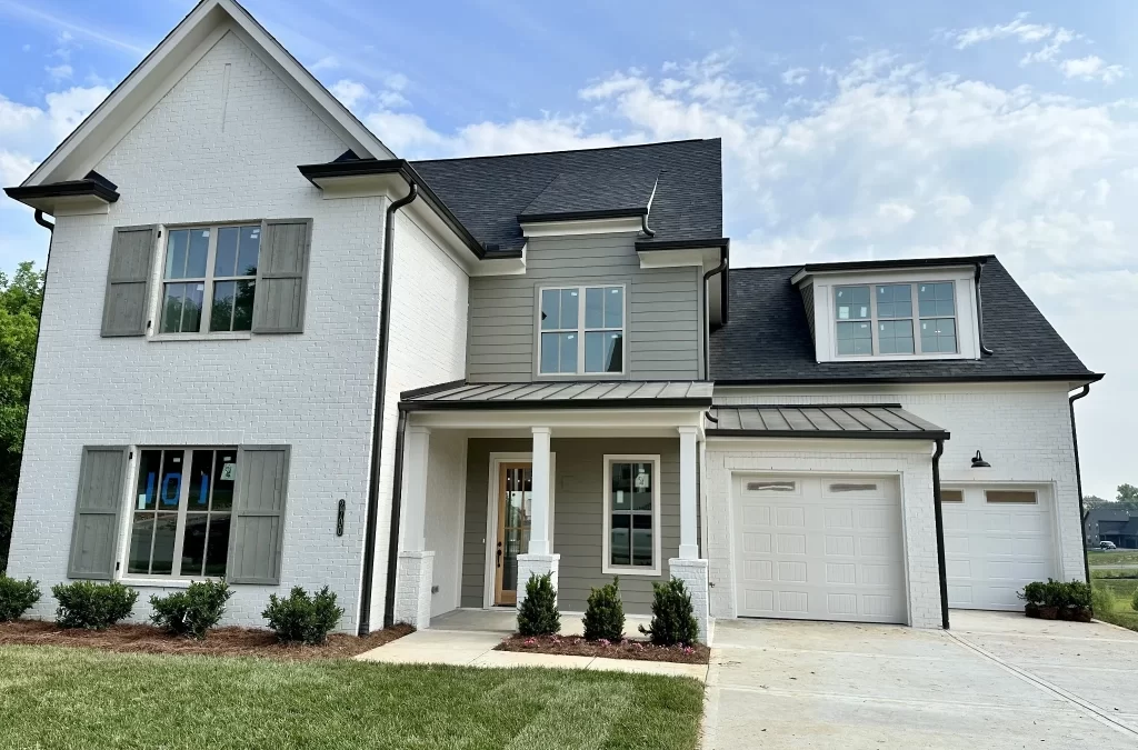 2700 Otterham Dr, Thompsons Station, TN 37179