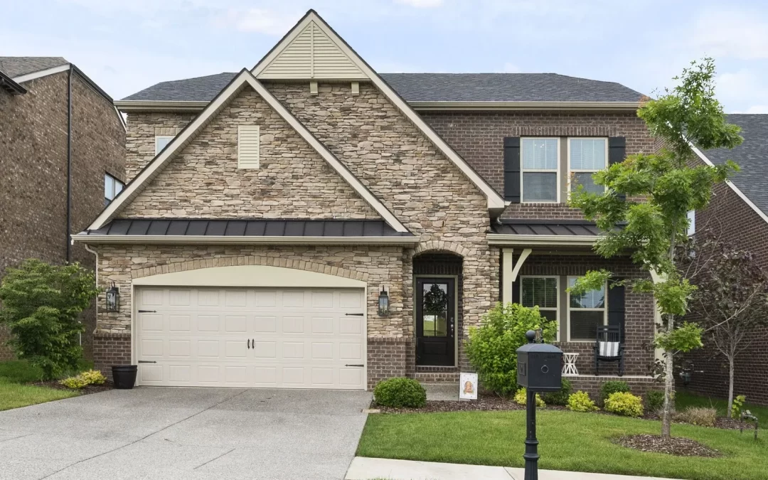 1043 Fenner Ln, Gallatin, TN 37066