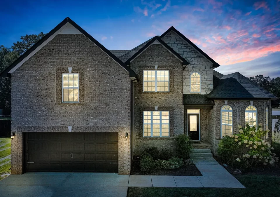 136 Thomas Traylor Ln, Clarksville, TN 37043